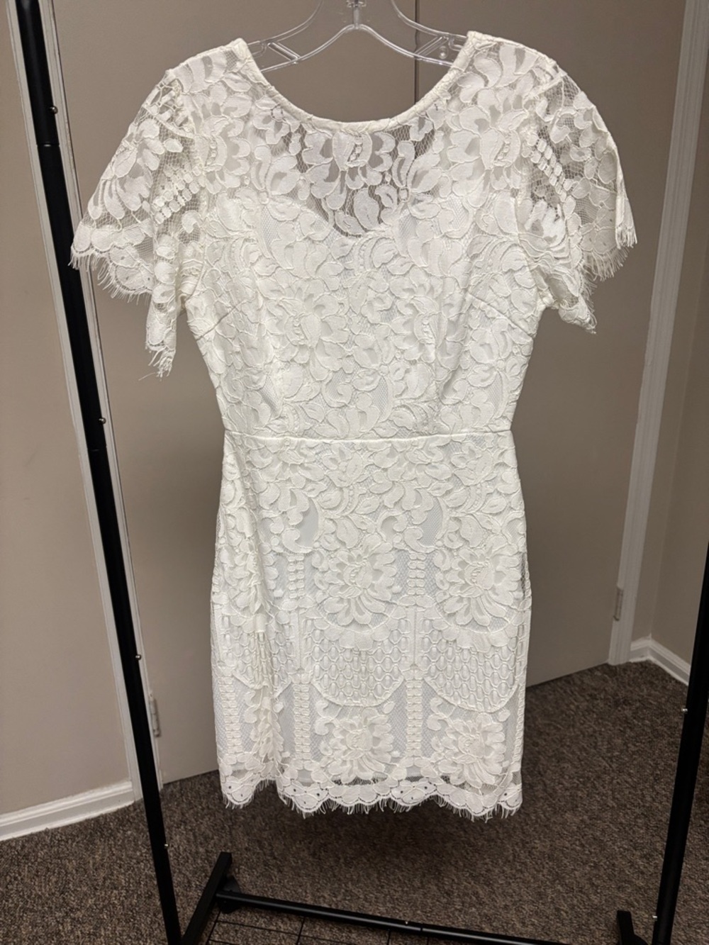 Elegant White Lace Dress